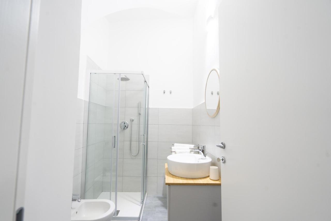 Be Happy Rooms Catania Bagian luar foto